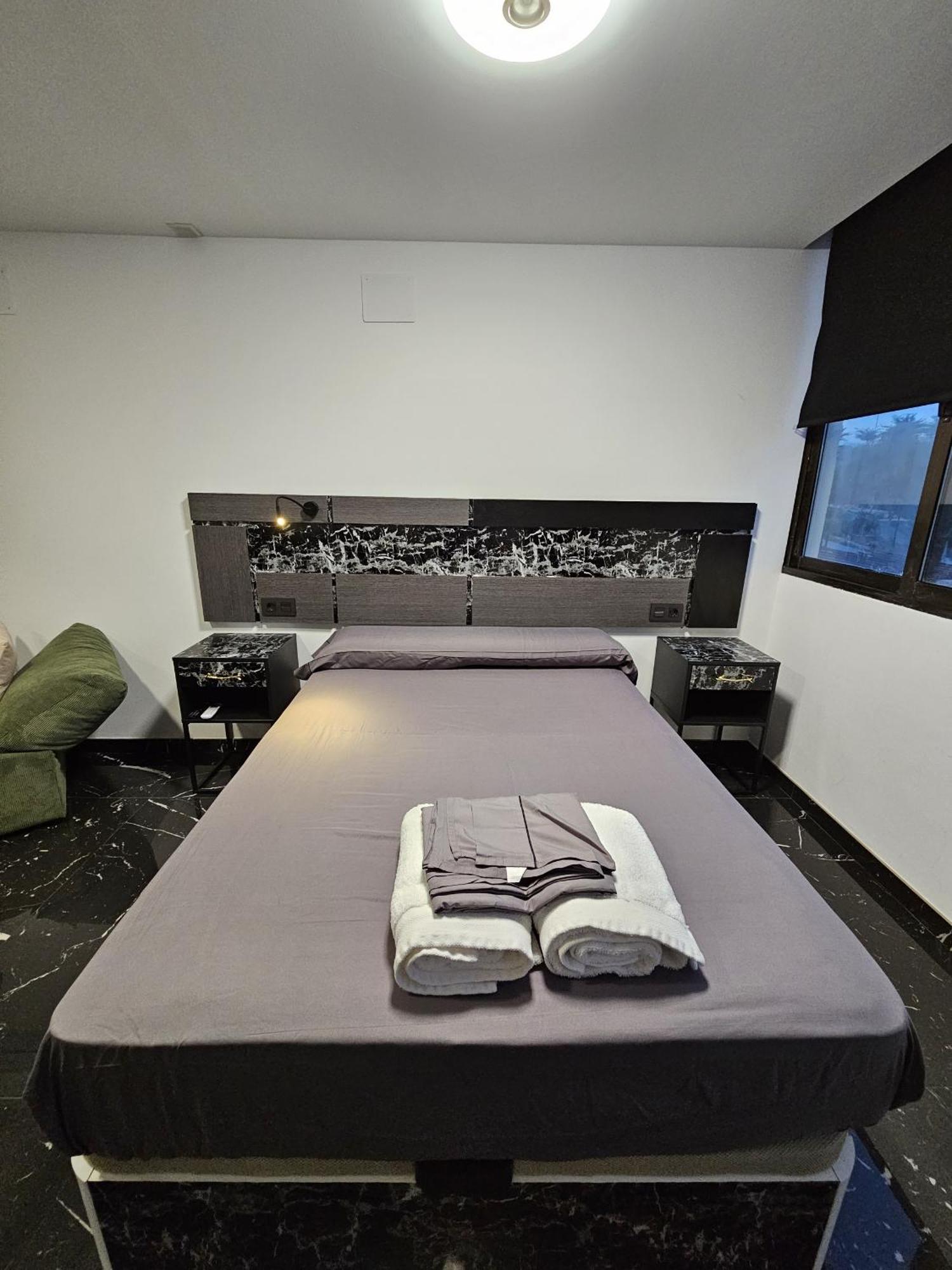 Apartamentos Benidorm Black Zewnętrze zdjęcie
